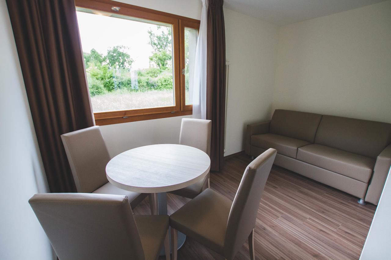 Hotel Domaine De La Sauge 屈德勒凡 外观 照片